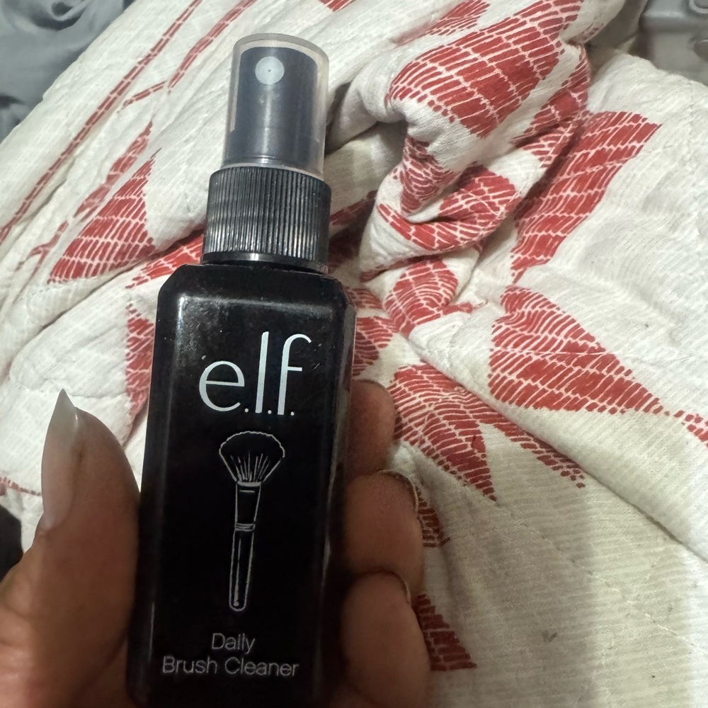 ELF Daily Brush Cleaner - Black